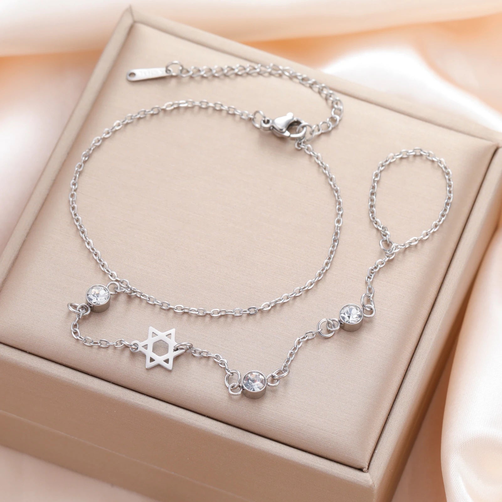 Skyrim Star of David Chai Clear Zircon Finger Bracelet Women Stainless Steel Gold Color Bracelets Amulet Jewish Jewelry Gift