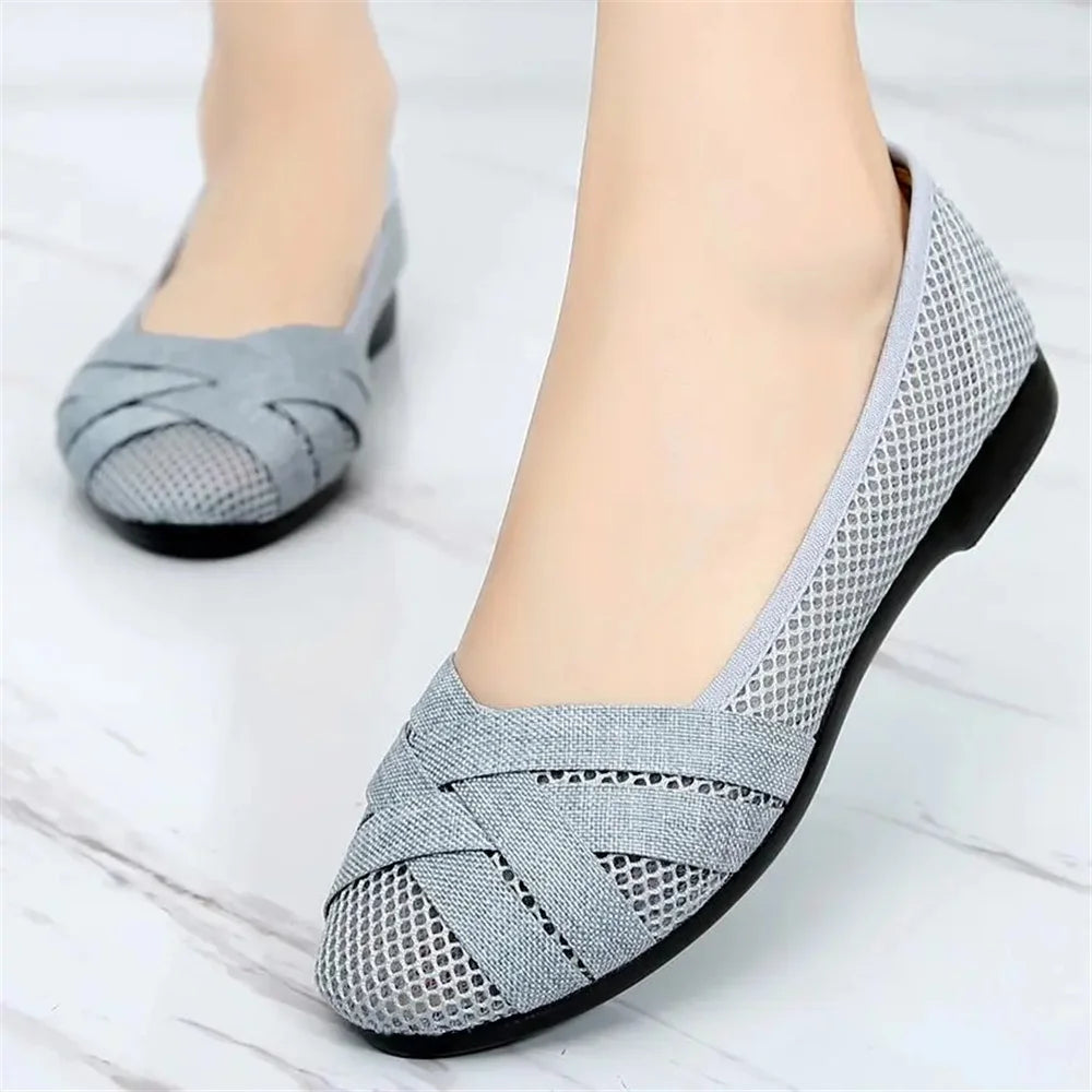 women fashion light weight plus size mesh breathable spring slip on flat loafers lady casual comfort office work shoes b607