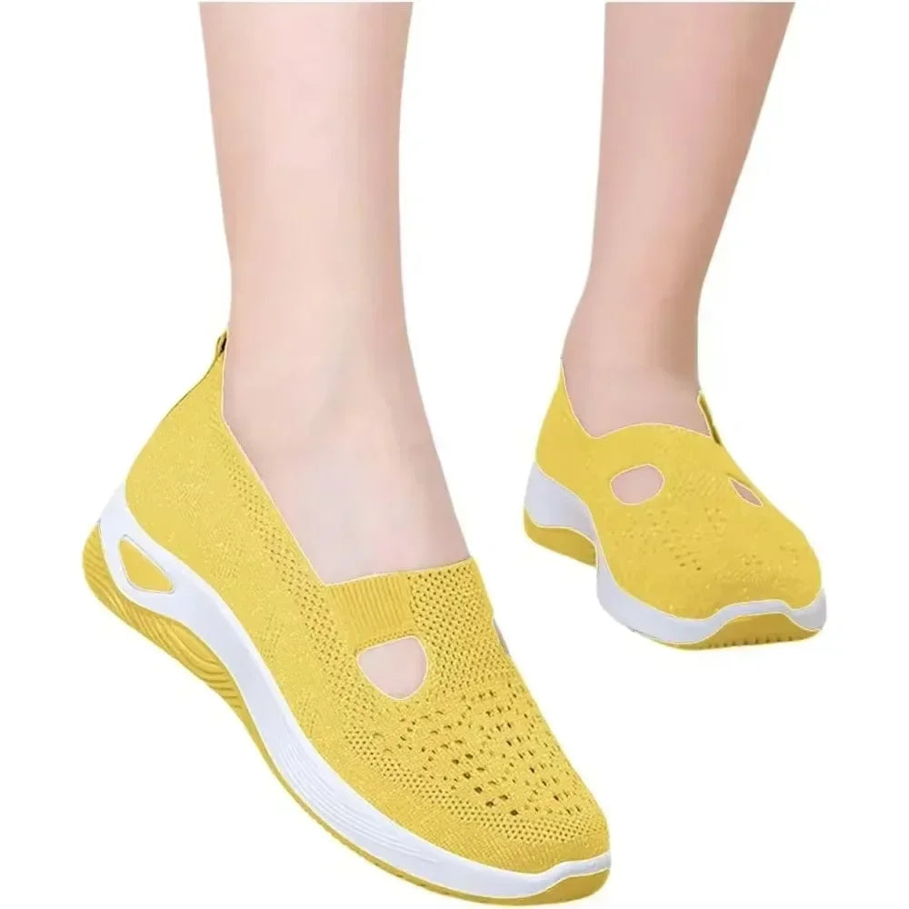 New Middle aged and Elderly Women's Shoes Spring Casual Shoes Mom Shoes Soft soled Breathable Sports Shoes 2025 Women's