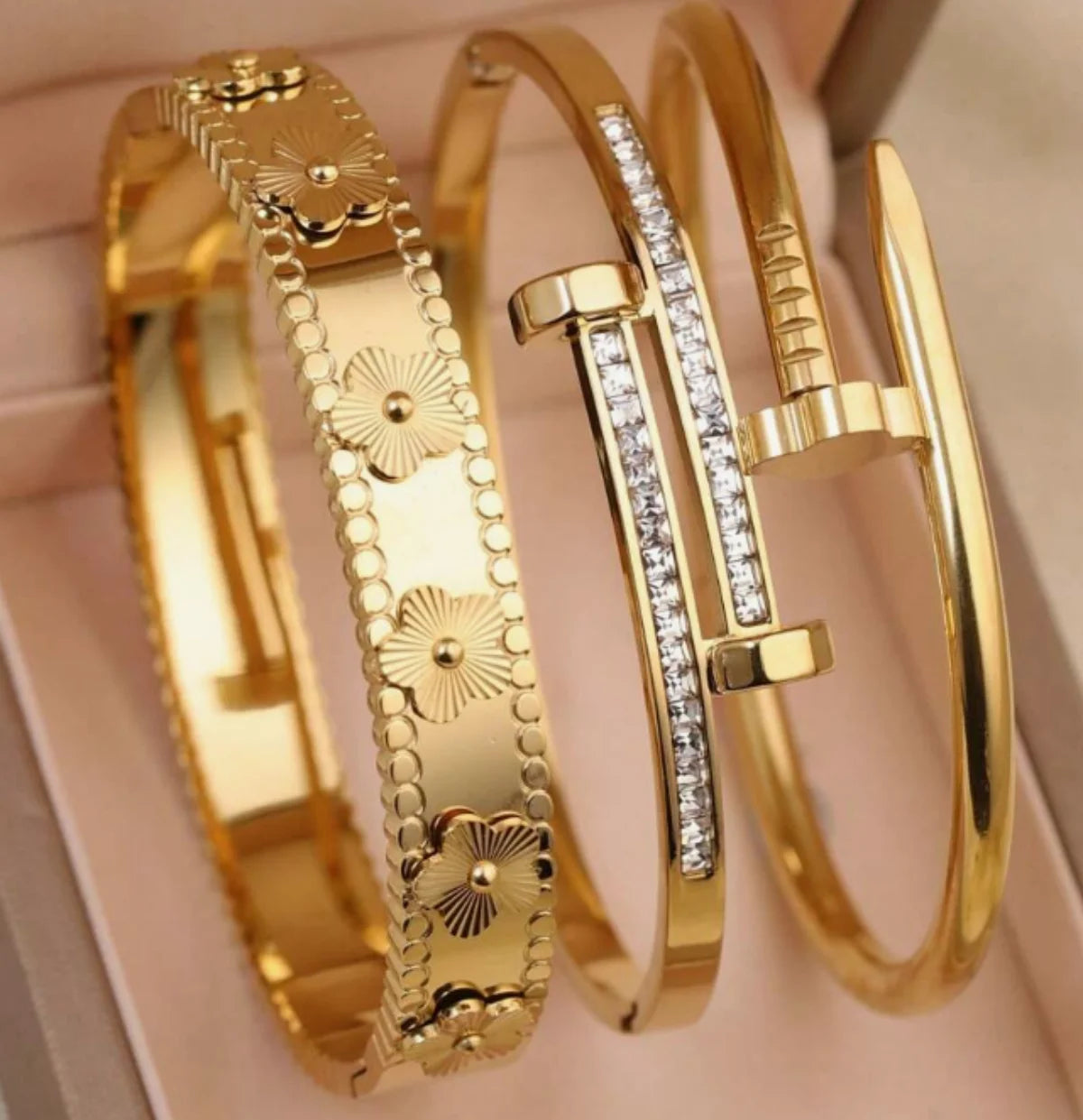 Luxury 18K Gold Plated Stainless Steel Nail Bracelet for Women with Cubic Zirconia Bangle Fashion Daily Wear Jewelry