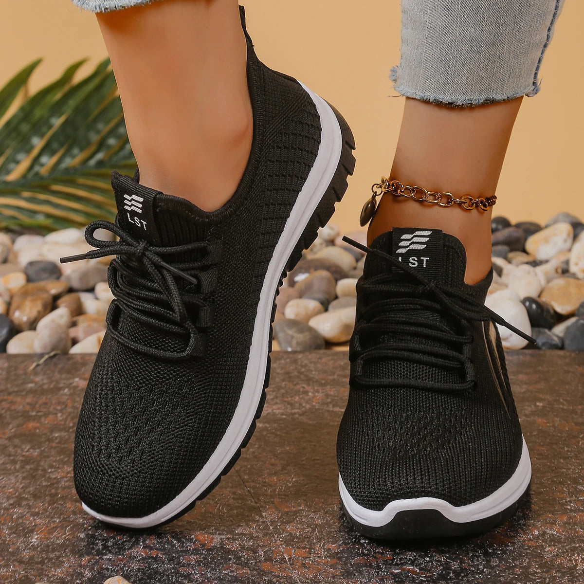 Women's shoes, soft soles, not tired feet,summer sneakers platform shoes, flying weaving, breathable women's sneakers shoes